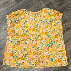 Sew In Love Vibrant Floral Short Sleeve Top